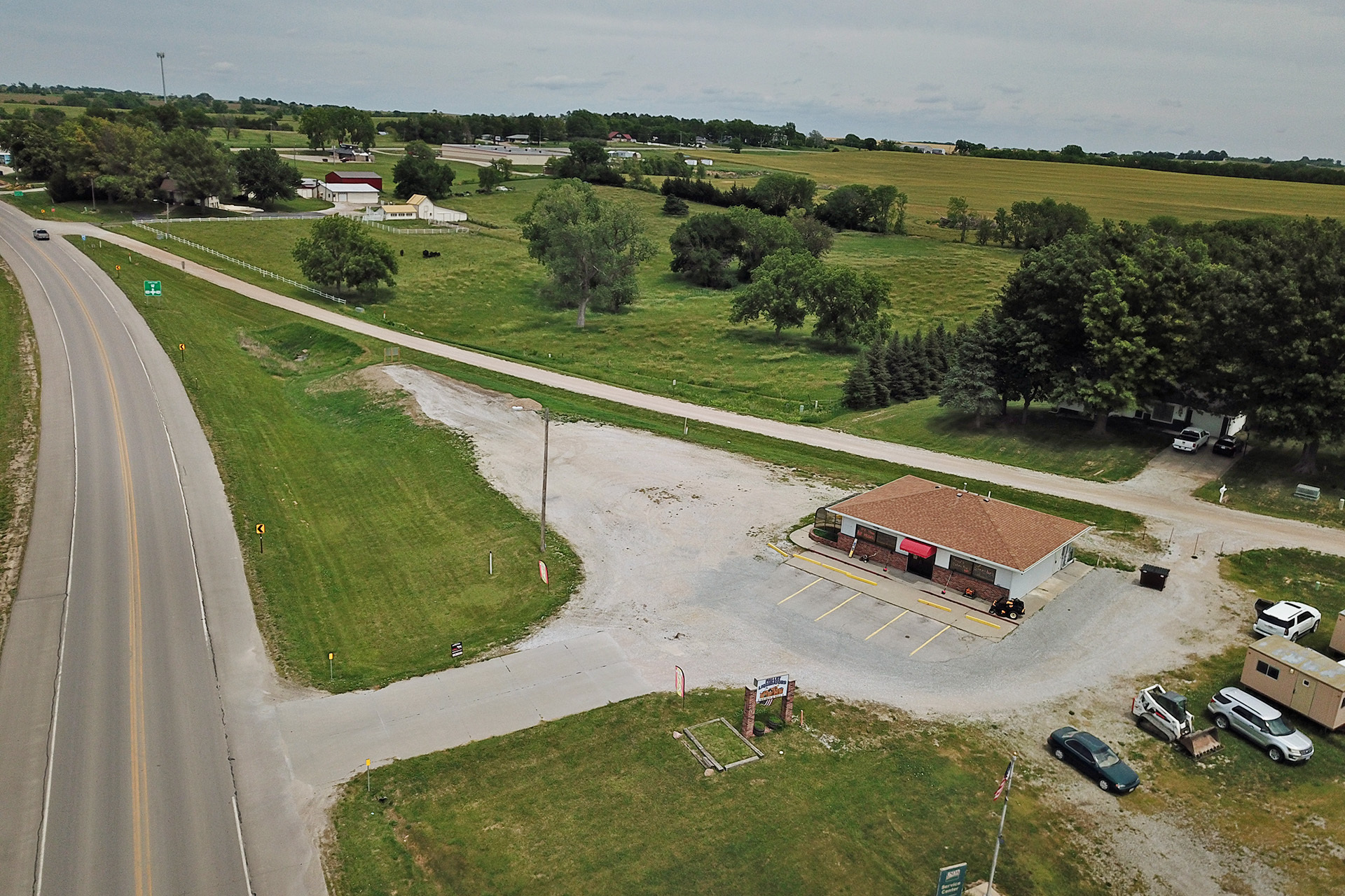 472 12th St, Tecumseh, NE for sale Building Photo- Image 1 of 26