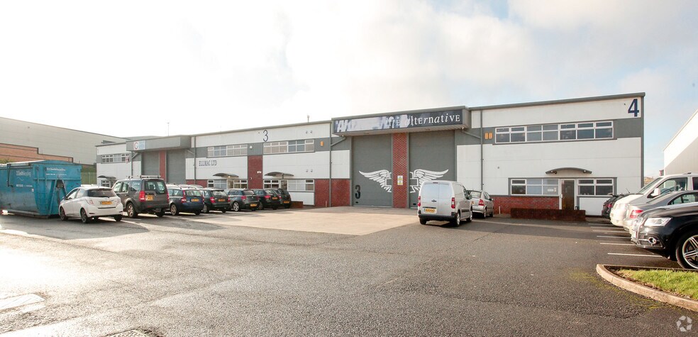 Duttons Way, Blackburn for sale - Primary Photo - Image 1 of 1