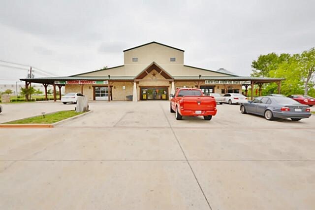 2305 N Highway 77, Waxahachie, TX for sale Primary Photo- Image 1 of 1