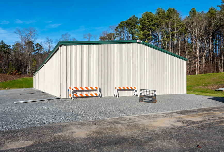 10150 Ball Ground Hwy, Ball Ground, GA for lease - Building Photo - Image 2 of 20