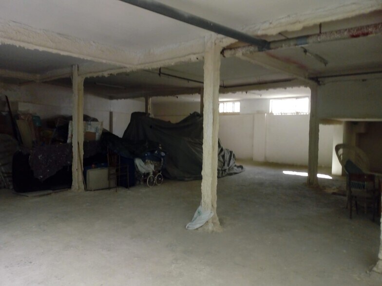 Multifamily in Madrid, Madrid for sale - Building Photo - Image 3 of 6