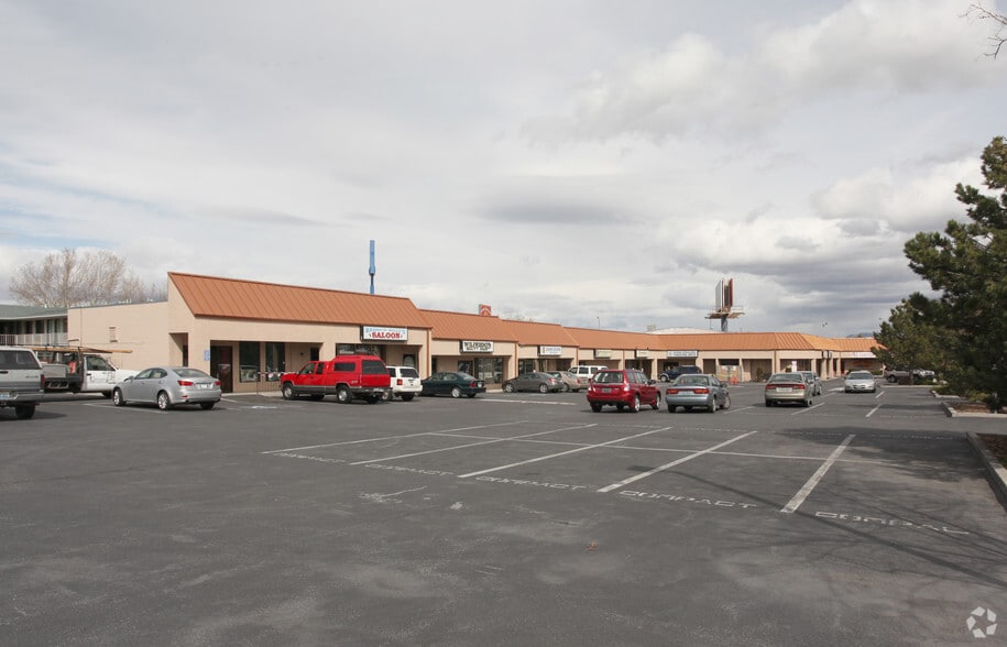145 Hillcrest Dr, Reno, NV for lease - Primary Photo - Image 1 of 13