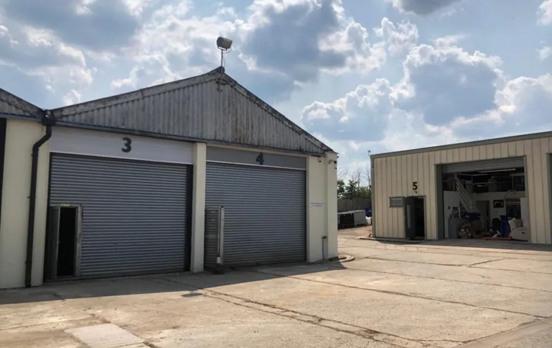 Severnside Park, Epney portfolio of 3 properties for sale on LoopNet.com Building Photo- Image 1 of 23