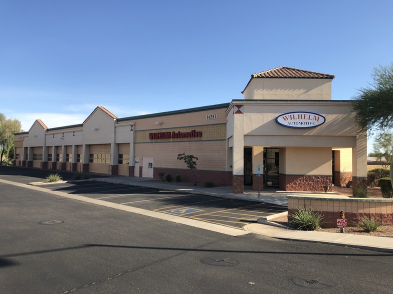 14273 W Grand Ave, Surprise, AZ for lease - Primary Photo - Image 3 of 5