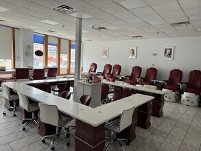 1430-1440 Commonwealth Ave, Brighton, MA for lease Interior Photo- Image 1 of 3