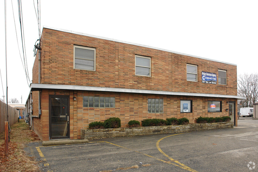 4211-4215 Cane Run Rd, Louisville, KY for lease - Primary Photo - Image 1 of 4