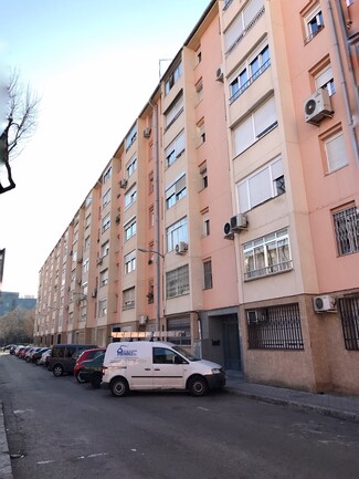 More details for Plaza de las Hilanderas, 1, Madrid - Multifamily for Sale