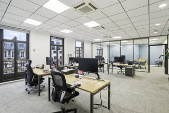 160 Boulevard Haussmann, Paris for lease Interior Photo- Image 2 of 12