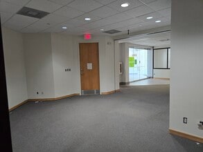 28050 US Hwy 19 N, Clearwater, FL for lease Interior Photo- Image 2 of 12