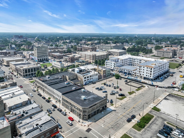 5522 6th Ave, Kenosha, WI for sale - Building Photo - Image 3 of 37