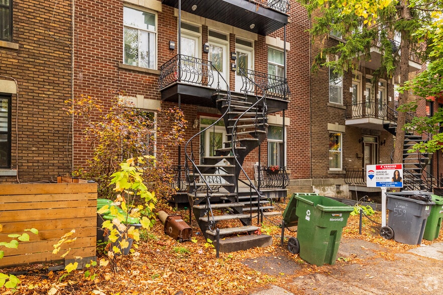 559-567 Vimont, Montréal, QC for sale - Building Photo - Image 3 of 3