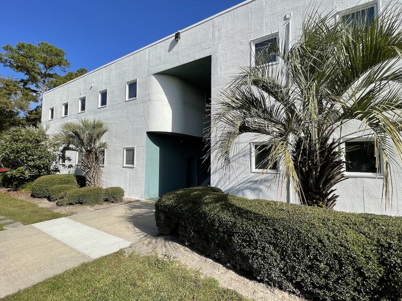 107 W 6th North St, Summerville, SC for lease - Building Photo - Image 1 of 1