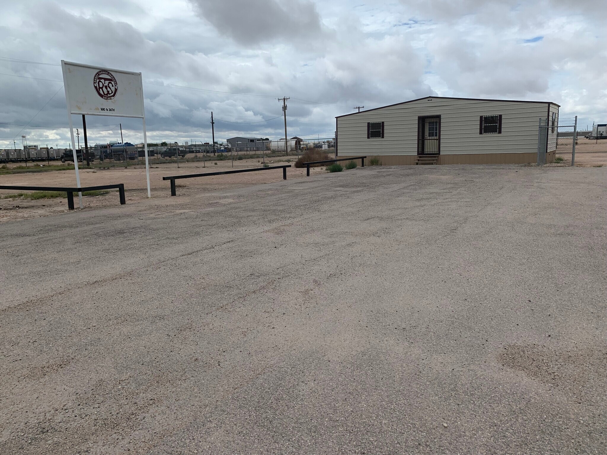 1610 W 36th St, Monahans, TX for sale Primary Photo- Image 1 of 1