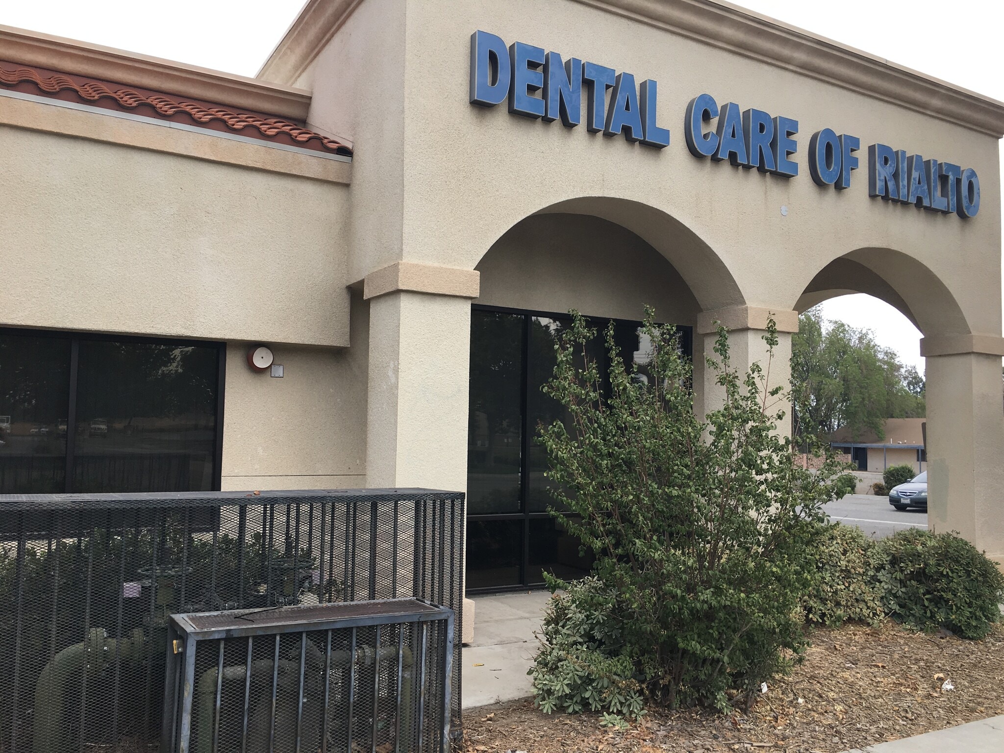 1817 N Riverside Ave, Rialto, CA 92376 Dental Care of Riato