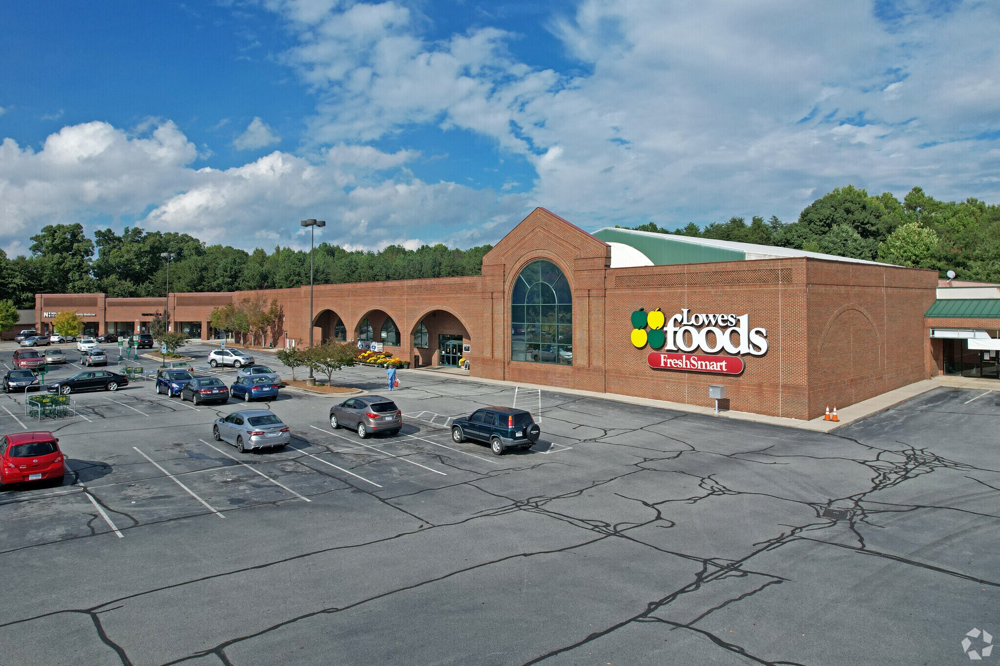 6310 Old Oak Ridge Rd, Greensboro, NC for sale Primary Photo- Image 1 of 1