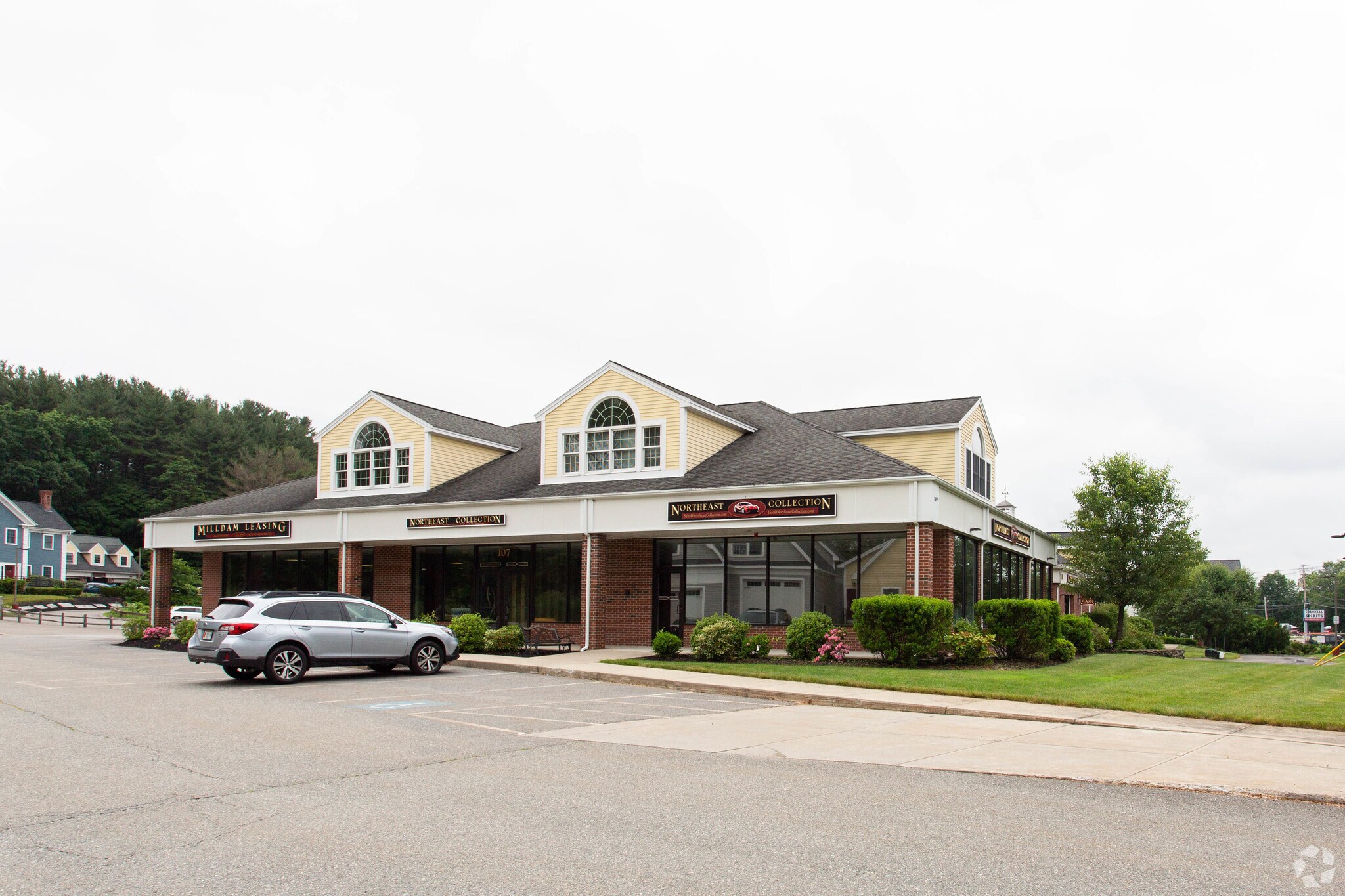 107 Great Rd, Acton, MA 01720 Weatherbee Plaza