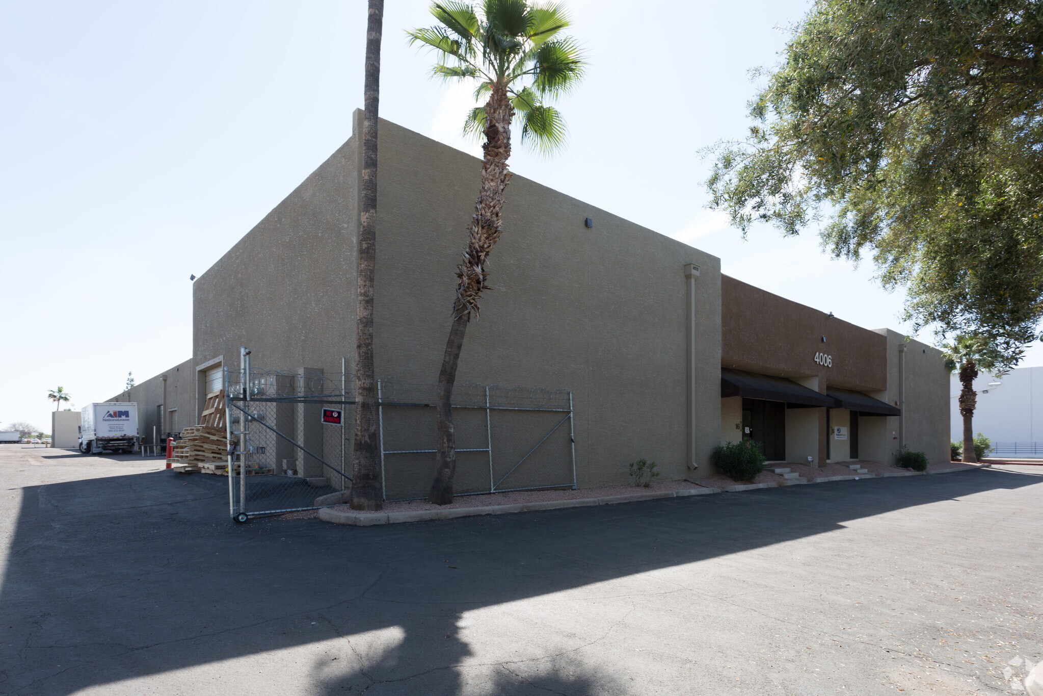 4006 S 23rd St, Phoenix, AZ for lease Primary Photo- Image 1 of 14