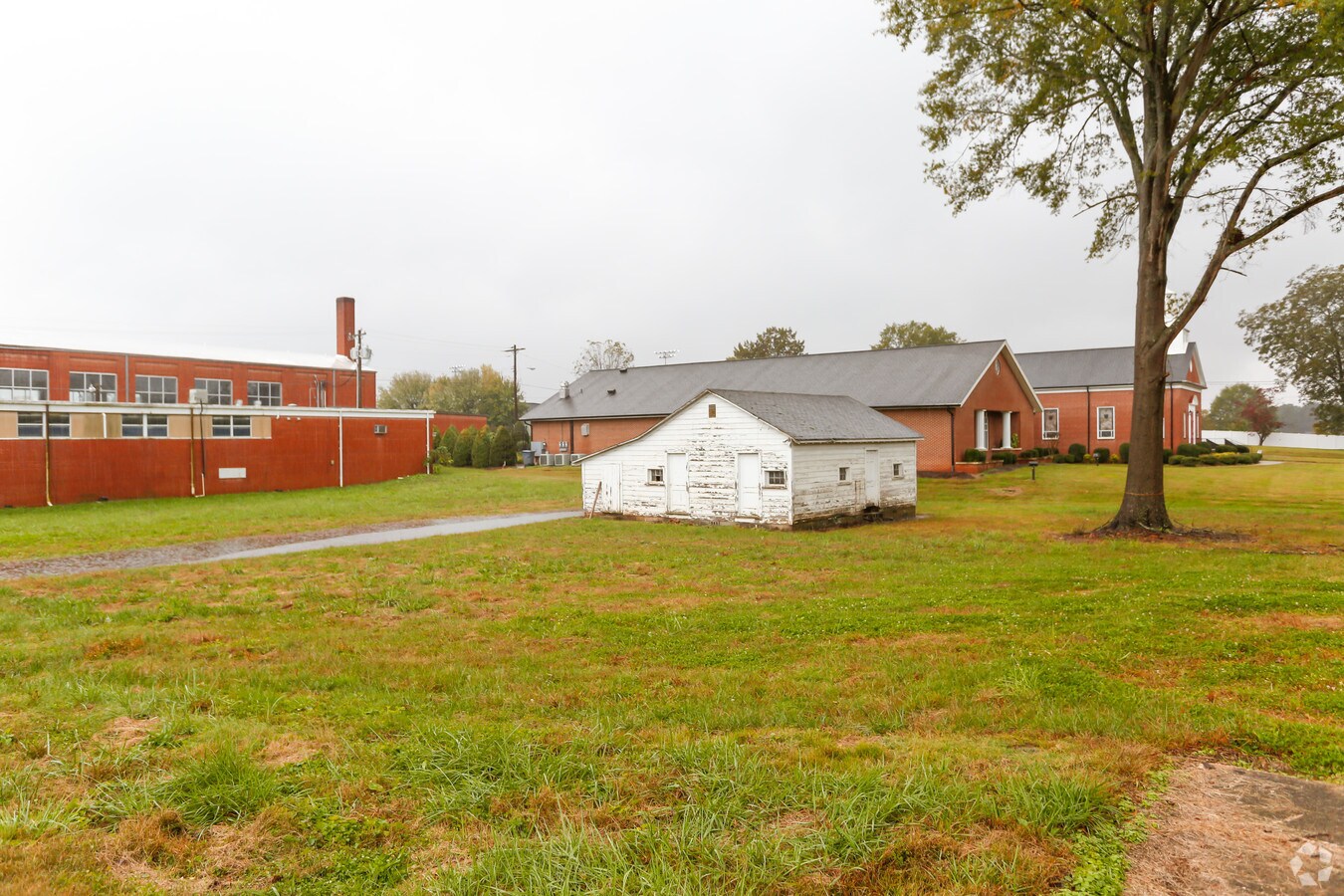 714 W Main Ave, Taylorsville, NC 28681