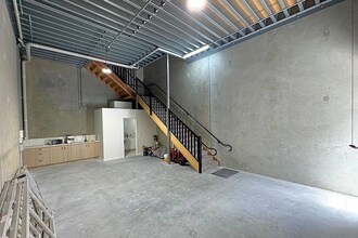 3 Rudman Pde, Burleigh Heads for lease Interior Photo- Image 1 of 4