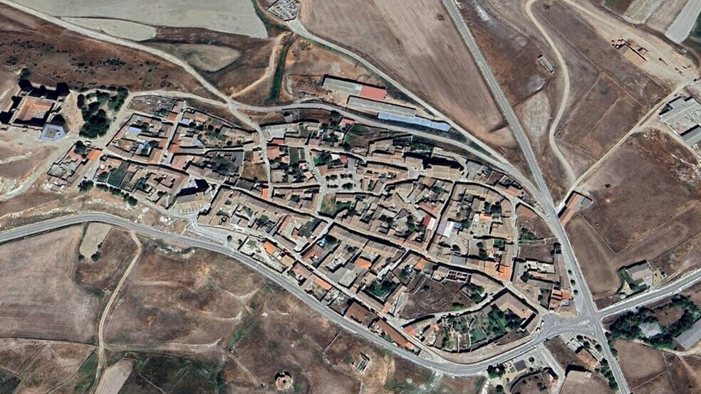 Land in Montealegre de Campos for sale - Building Photo - Image 3 of 6