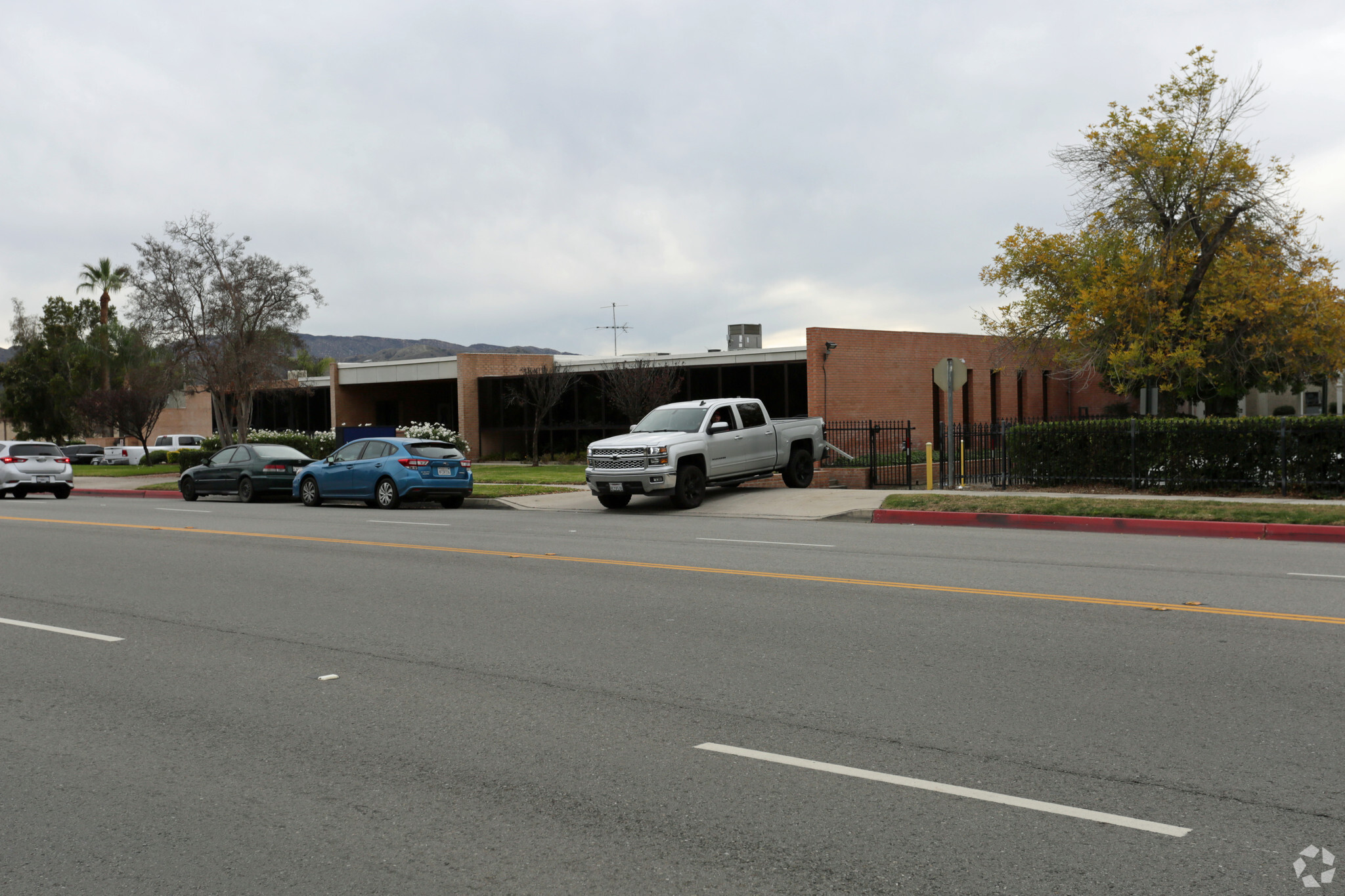 301 Tennessee St, Redlands, CA for sale Primary Photo- Image 1 of 1