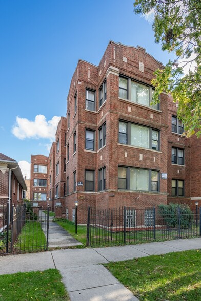 7147 S Constance Ave, Chicago, IL for sale - Building Photo - Image 2 of 7