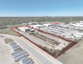 4901 Parker Henderson Rd, Fort Worth, TX for lease Interior Photo- Image 2 of 2