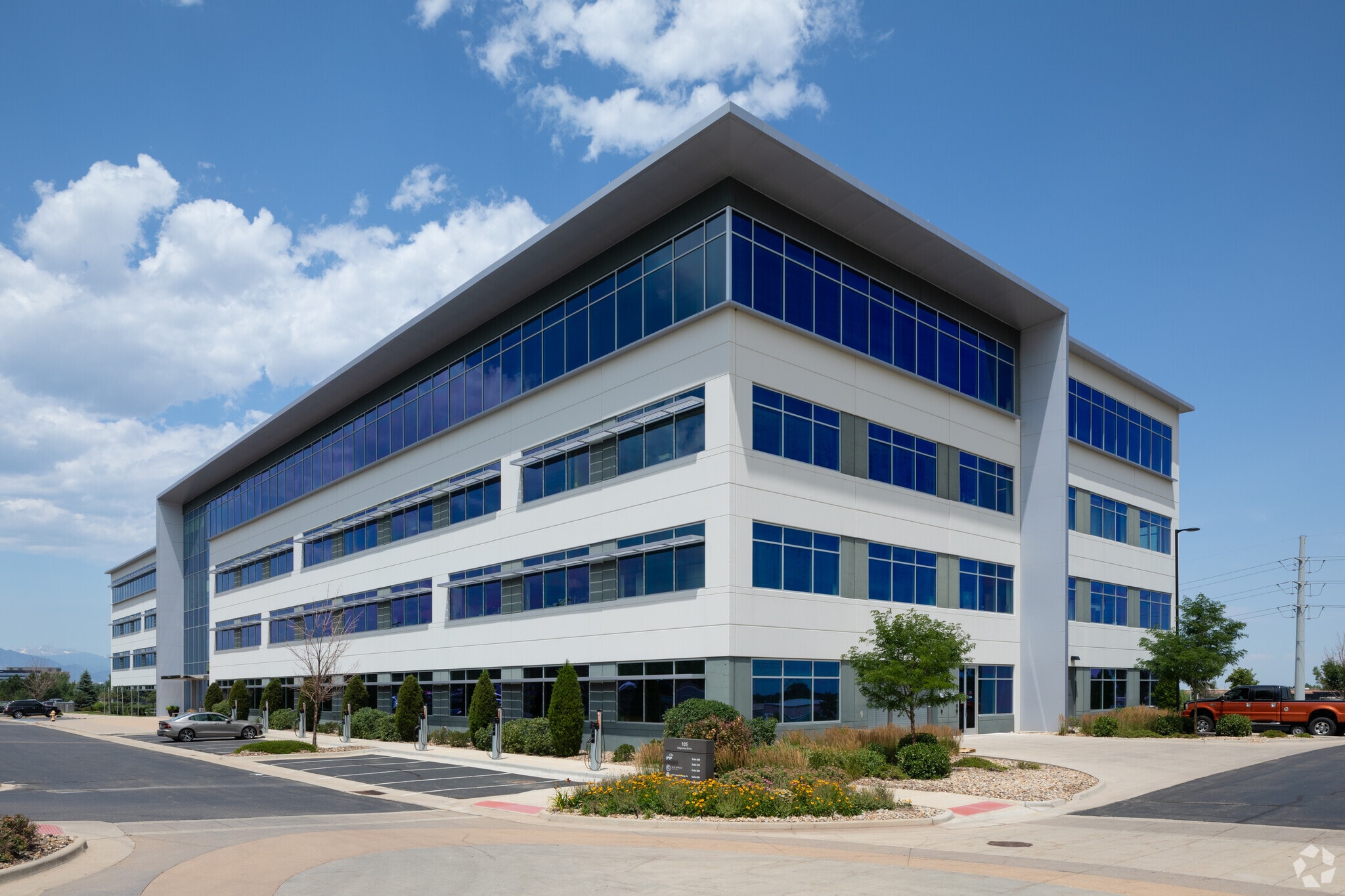 105 Edgeview Dr, Broomfield, CO for sale Building Photo- Image 1 of 1