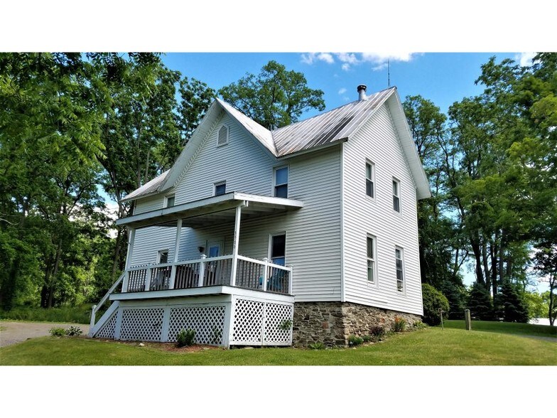 3566 State Route 79, Burdett, NY 14818