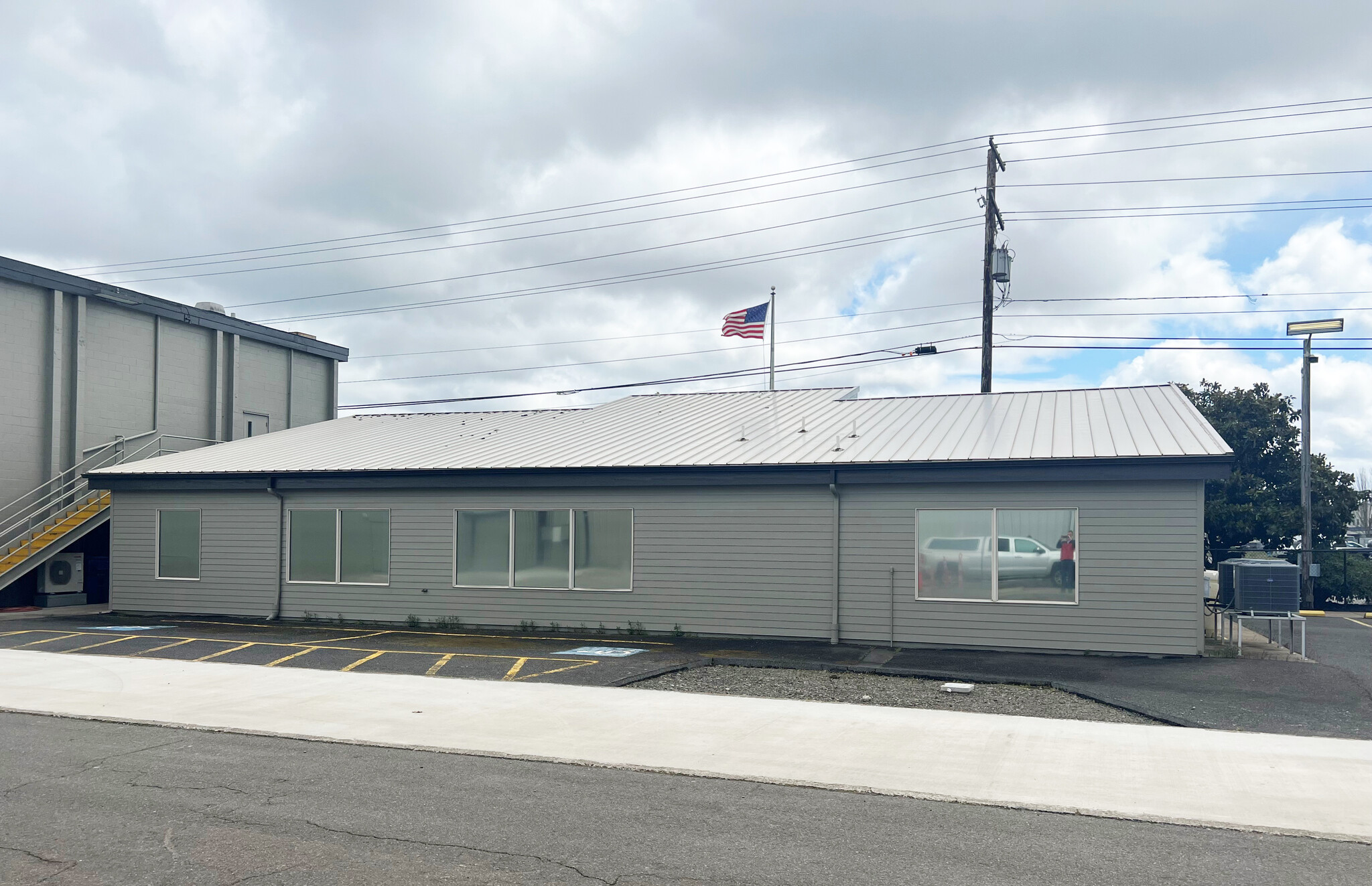 50 Danebo Ave, Eugene, OR for lease Building Photo- Image 1 of 6