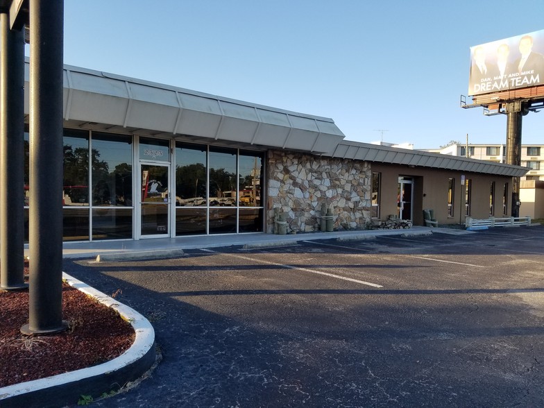 2323 State Road 580, Clearwater, FL for lease - Building Photo - Image 1 of 12