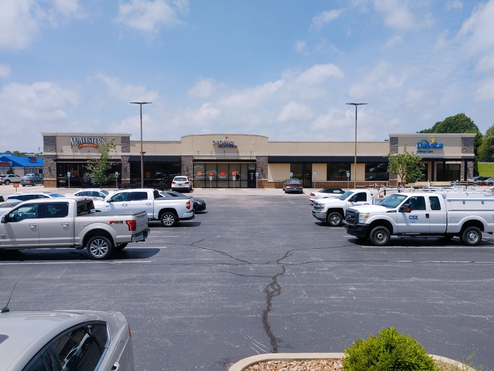 5301 Pearl Dr, Evansville, IN for lease Building Photo- Image 1 of 16