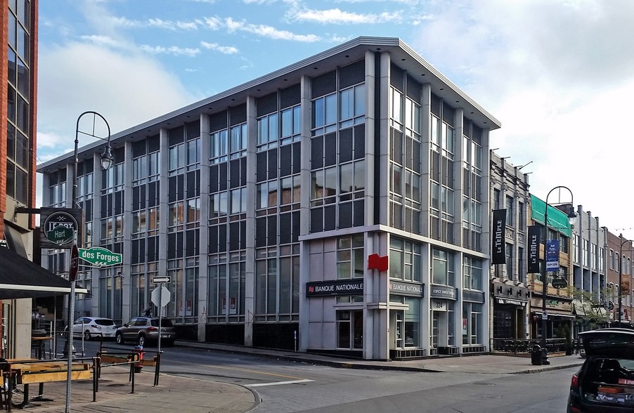 324 Rue Des Forges, Trois-Rivières, QC for sale - Building Photo - Image 1 of 1