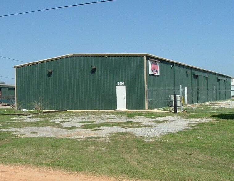 5560 Rayco Rd, Theodore, AL for sale - Building Photo - Image 1 of 1