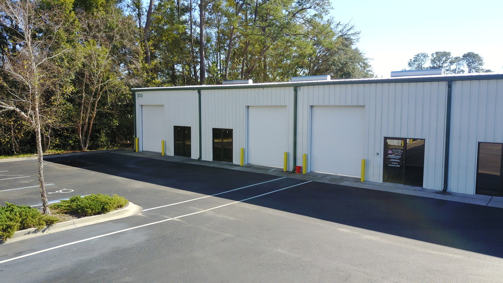 2611 Old Middleburg Rd N, Jacksonville, FL for lease - Other - Image 2 of 4