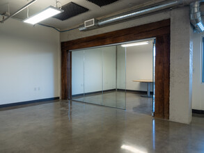 80 SE Madison St, Portland, OR for lease Interior Photo- Image 2 of 13