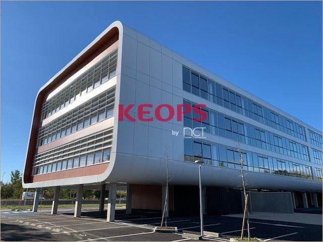 Office in Labège for lease - Building Photo - Image 2 of 15