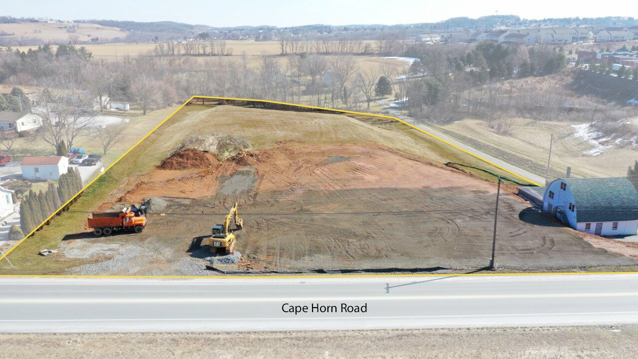 3075 Cape Horn Rd, Red Lion, PA 17356