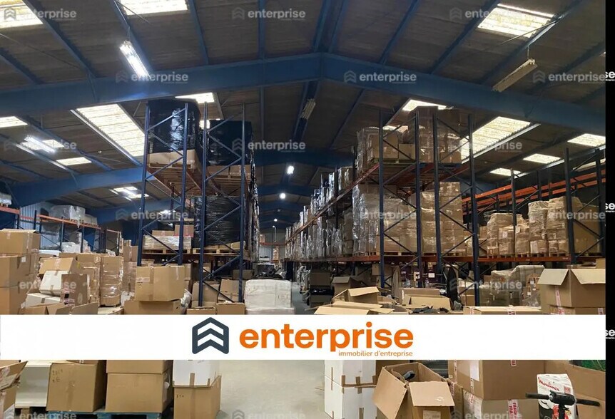 Flex in Billy-sur-Aisne for lease - Interior Photo - Image 1 of 4