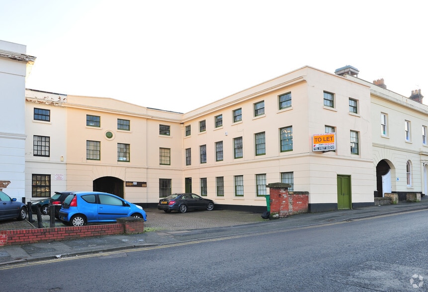 80 Prospect Hl, Redditch for sale - Primary Photo - Image 1 of 1