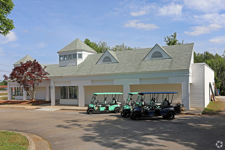 4901 Auburn Rd, Summerfield, NC for sale - Building Photo - Image 2 of 3