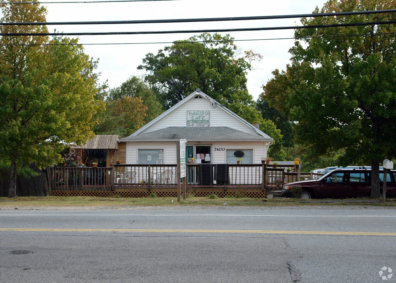 7400 Livingston Rd, Fort Washington, MD 20745