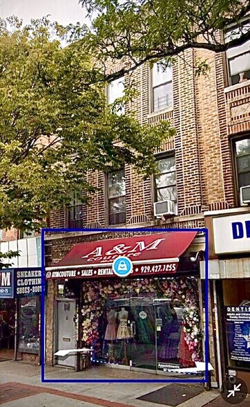 6077 Myrtle Ave, Ridgewood, NY for sale - Building Photo - Image 1 of 1