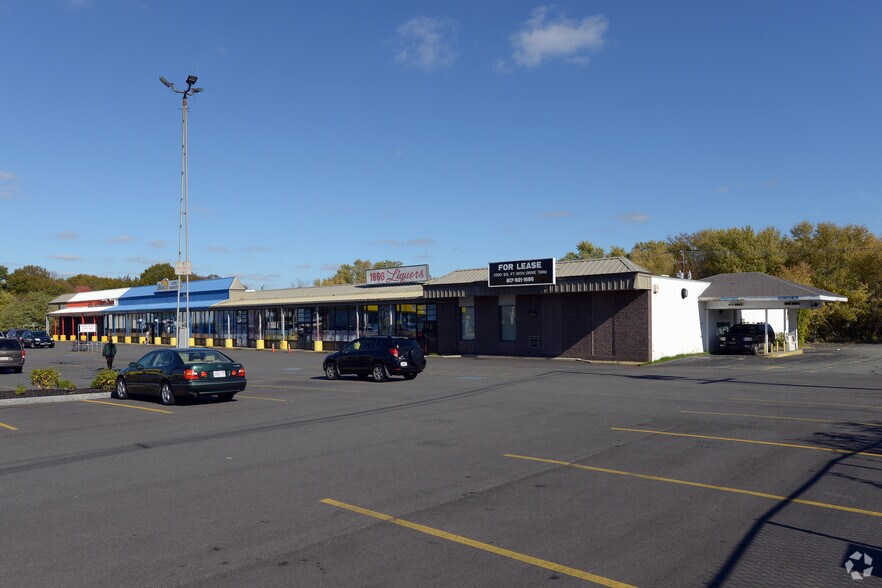 1634-1670 Main St, Brockton, MA for sale - Primary Photo - Image 1 of 1