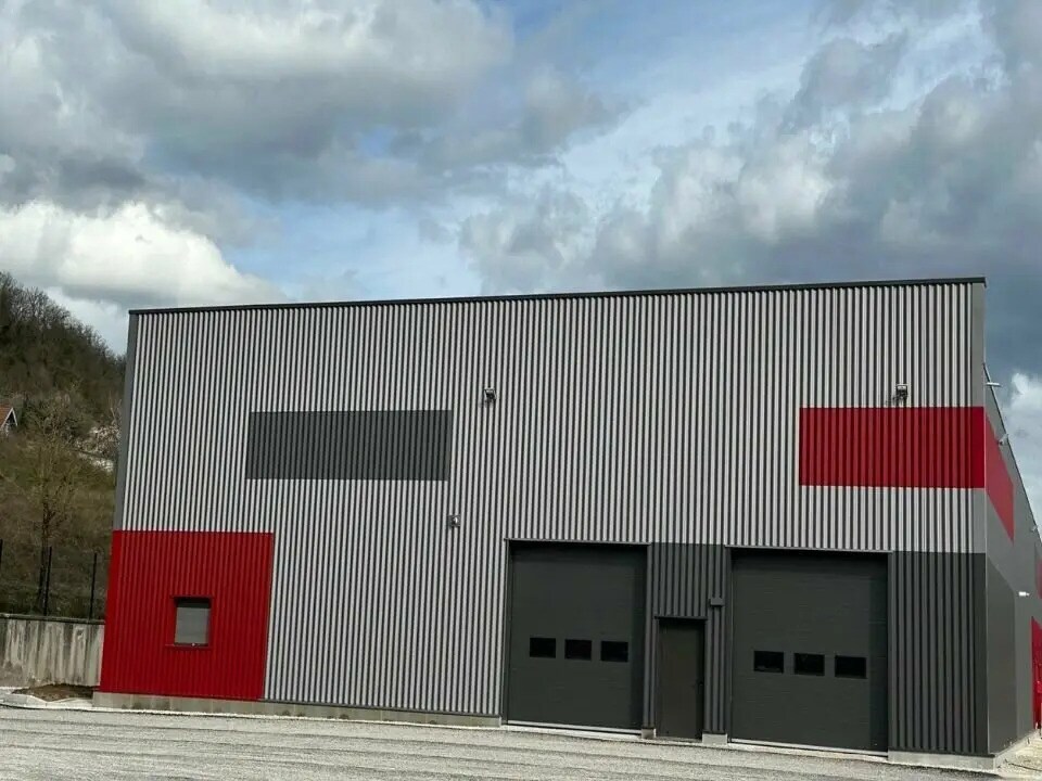 Flex in Sochaux for lease Building Photo- Image 1 of 6