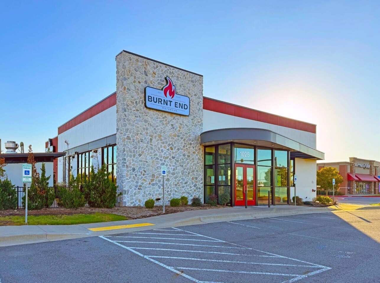 1025 S Amity Rd, Conway, AR for sale Primary Photo- Image 1 of 1