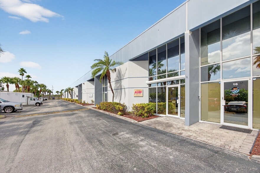 16155 SW 117th Ave, Miami, FL for sale - Building Photo - Image 2 of 12