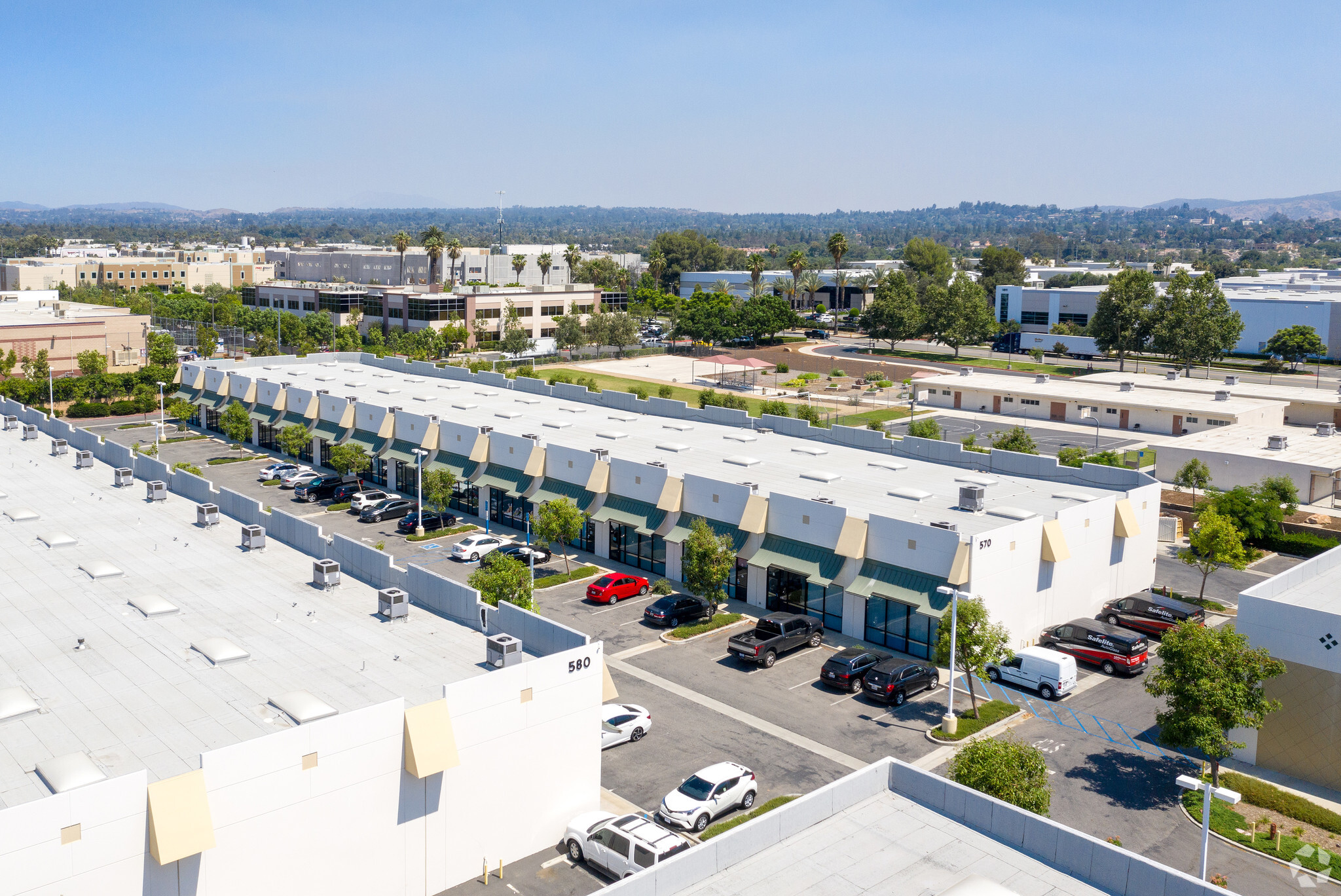 580 Nevada St, Redlands, CA for lease Primary Photo- Image 1 of 9