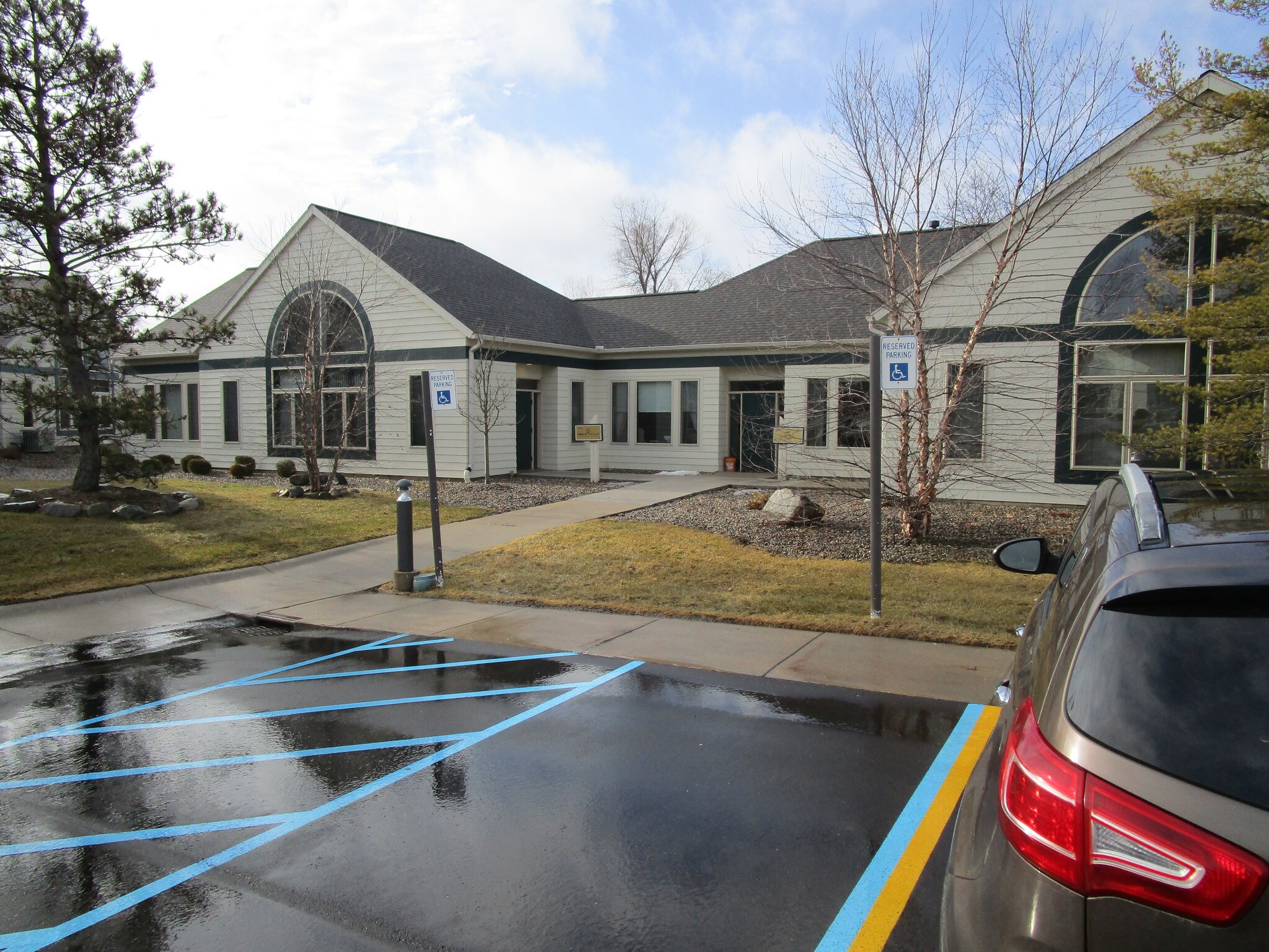 2175-2177 Commons Pky, Okemos, MI for sale Building Photo- Image 1 of 1