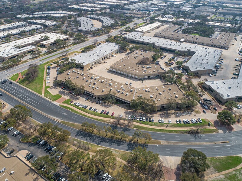 2111 Braker Ln, Austin, TX for lease Building Photo- Image 1 of 25